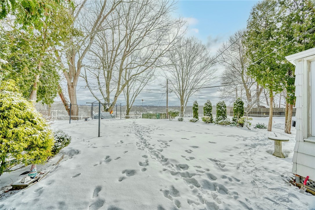374 River Heights Rochester, NY 14612 - Photo 34 of 49 Gallery Image 34