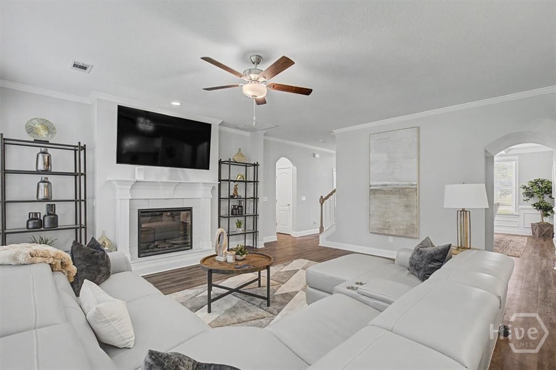 118 Watson Mill Road Guyton, GA 31312 - Photo 10 of 48 Living room