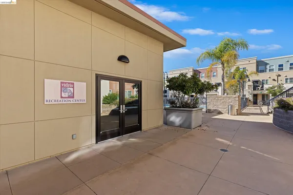 $399,999 | 88 East 6th Street, Unit 215, Pittsburg, CA 94565