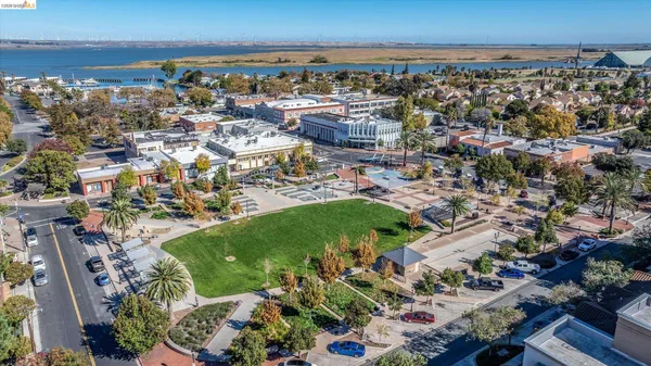 $399,999 | 88 East 6th Street, Unit 215, Pittsburg, CA 94565