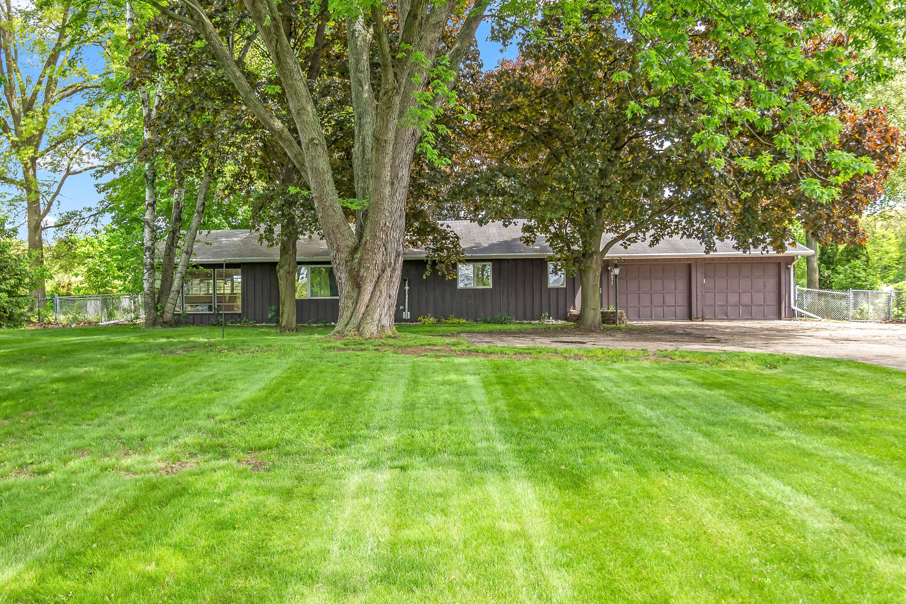 8071 Anderson Road Litchfield, MI 49252 - Photo 1 of 30 2