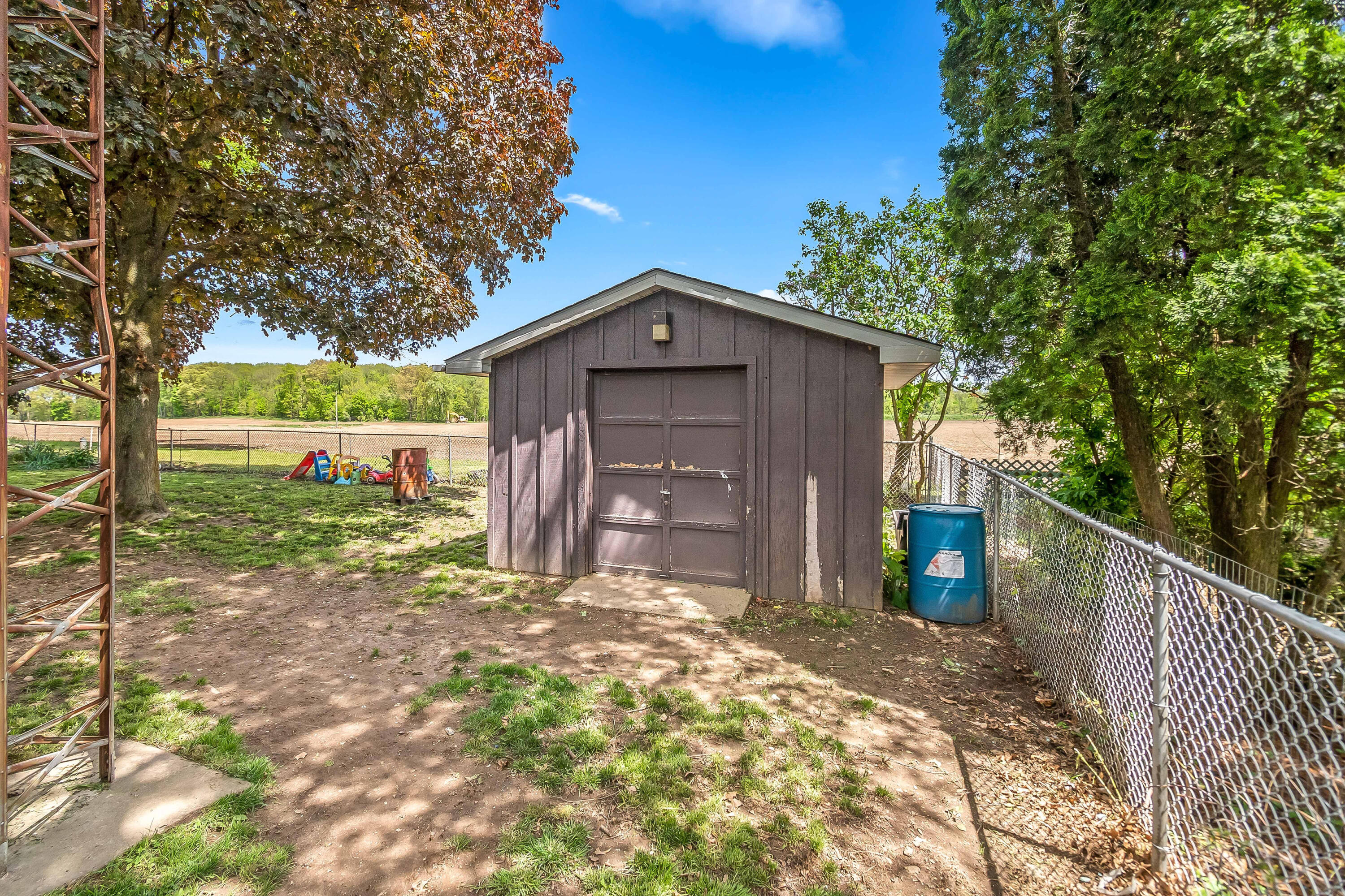 8071 Anderson Road Litchfield, MI 49252 - Photo 9 of 30 10
