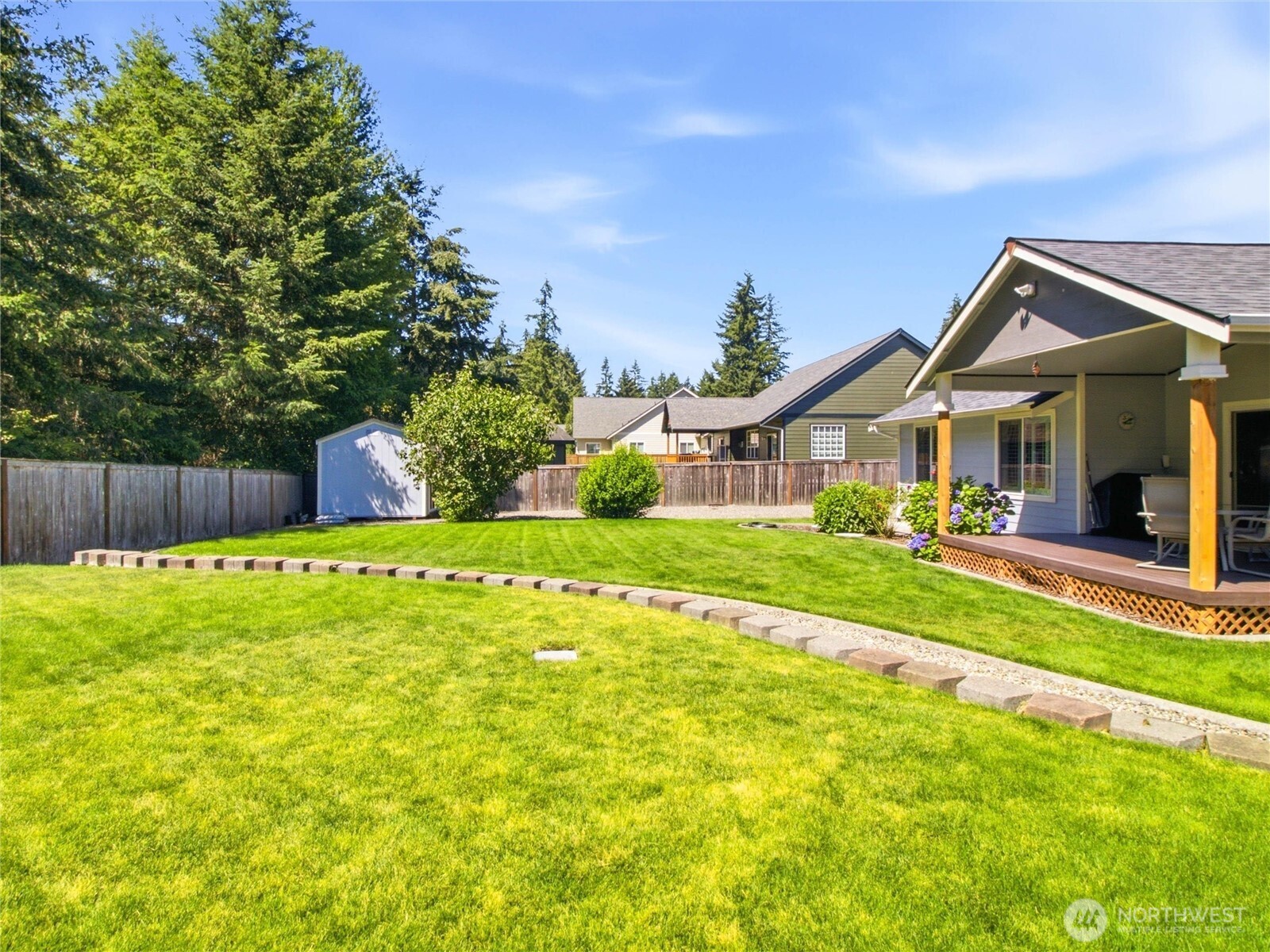 408 Raintree Loop Court Southeast Rainier, WA 98576 - Photo 9 of 32 Gallery Image 9