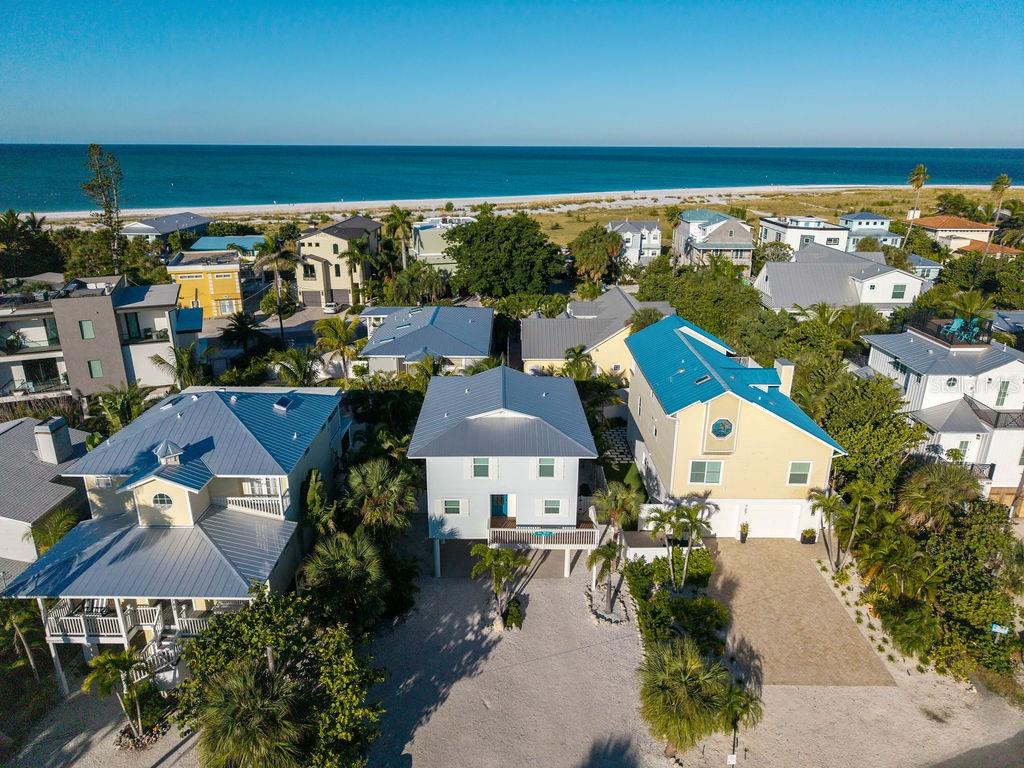 785 Jacaranda Road Anna Maria, FL 34216 - Photo 28 of 50 Gallery Image 28