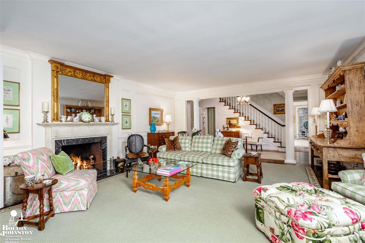 27 Beacon Hill Road Grosse Pointe Farms, MI 48236 - Photo 5 of 51