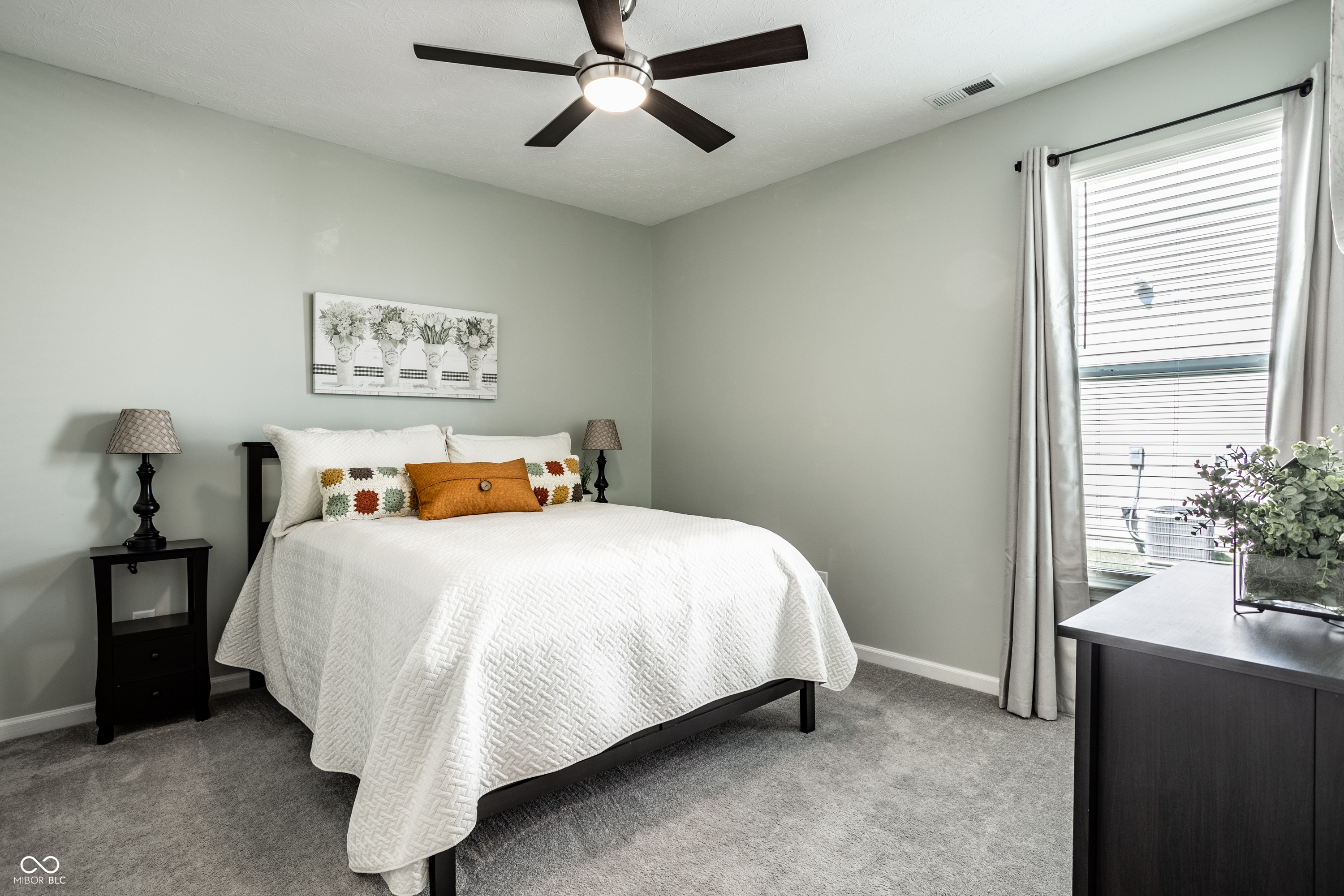 9853 Olympic Boulevard Pendleton, IN 46064 - Photo 13 of 31