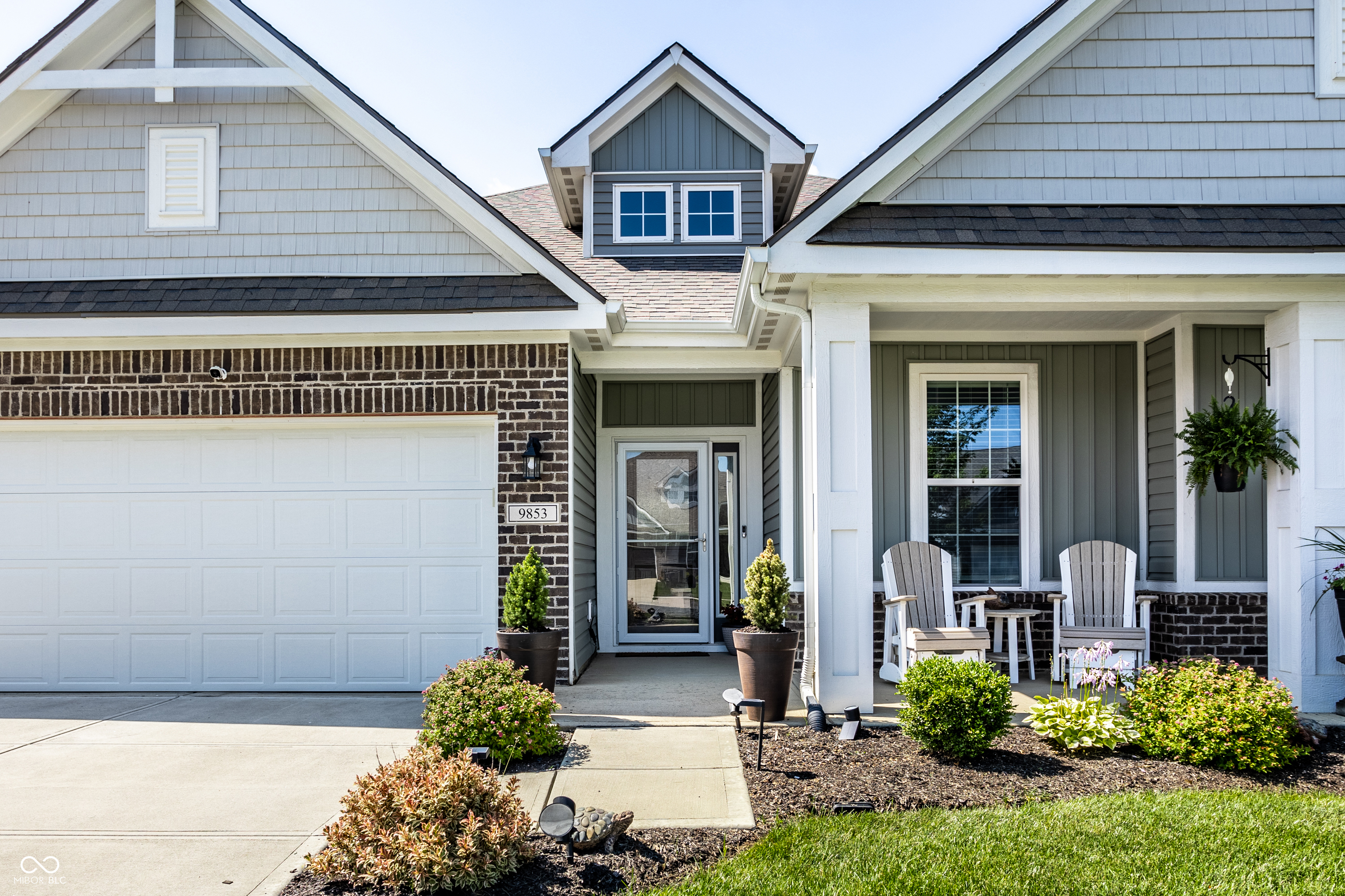 9853 Olympic Boulevard Pendleton, IN 46064 - Photo 2 of 31