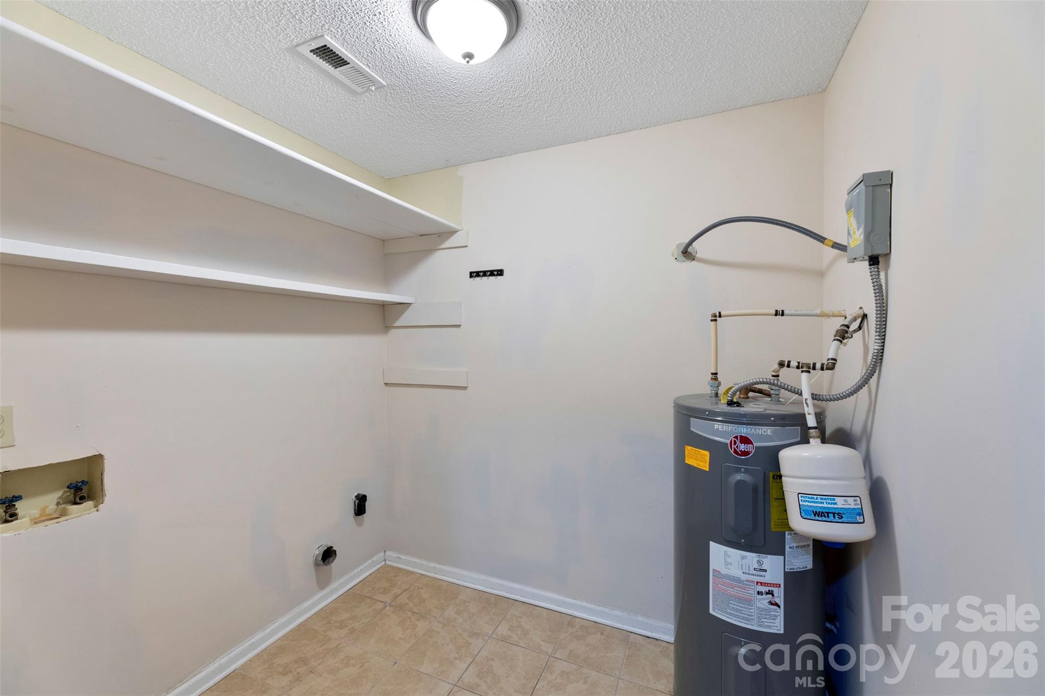 618 Tryon Place Gastonia, NC 28054 - Photo 13 of 32 a room with storage and utility