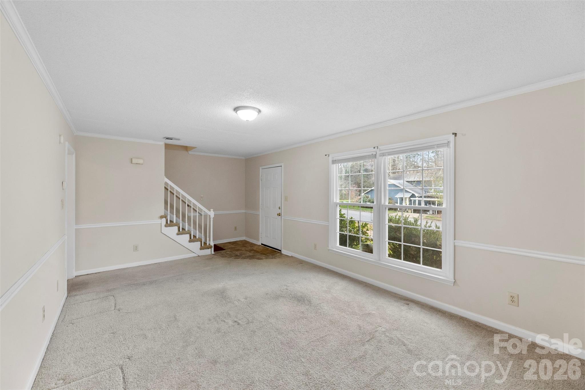 618 Tryon Place Gastonia, NC 28054 - Photo 21 of 32 an empty room with windows
