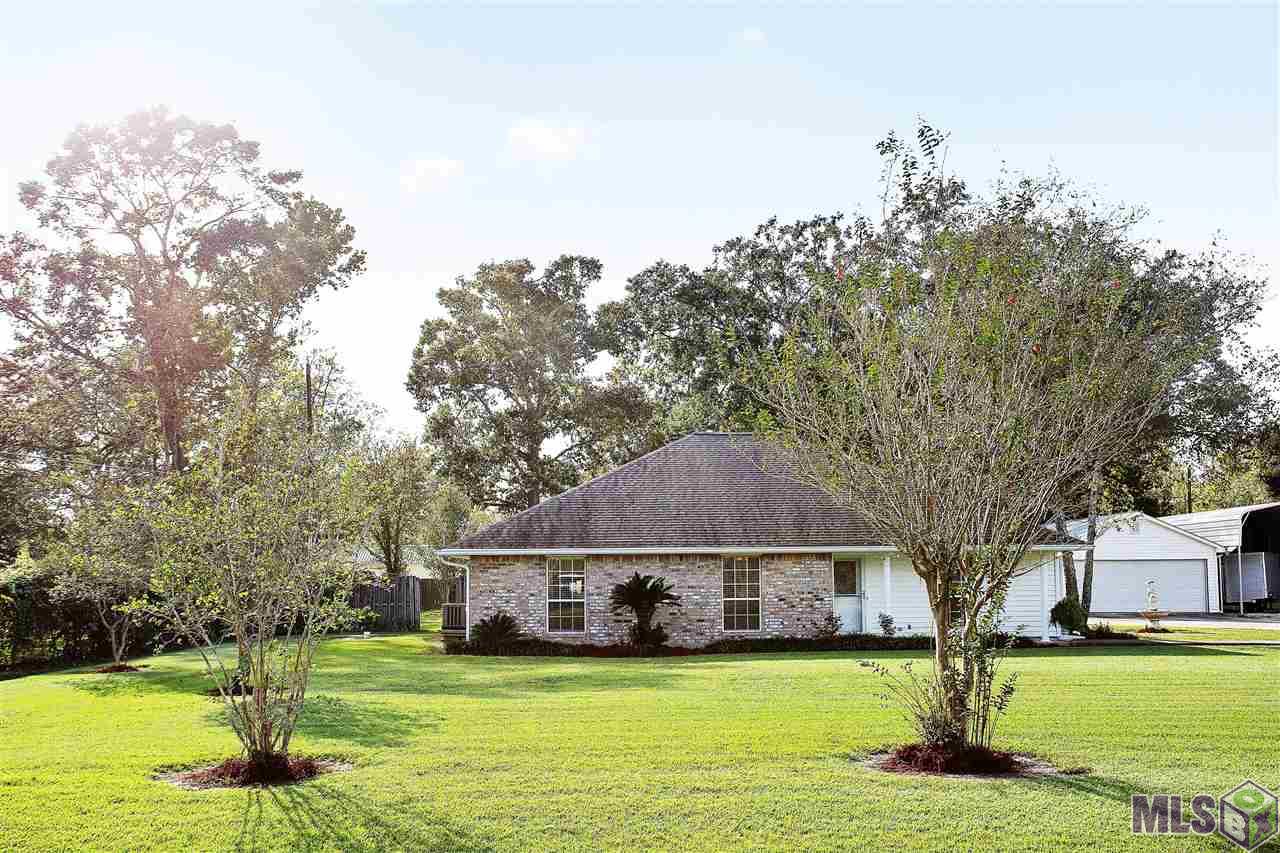 17121 Blue Ridge Road Prairieville, LA 70769 - Photo 1 of 32 17121 Blue Ridge Rd