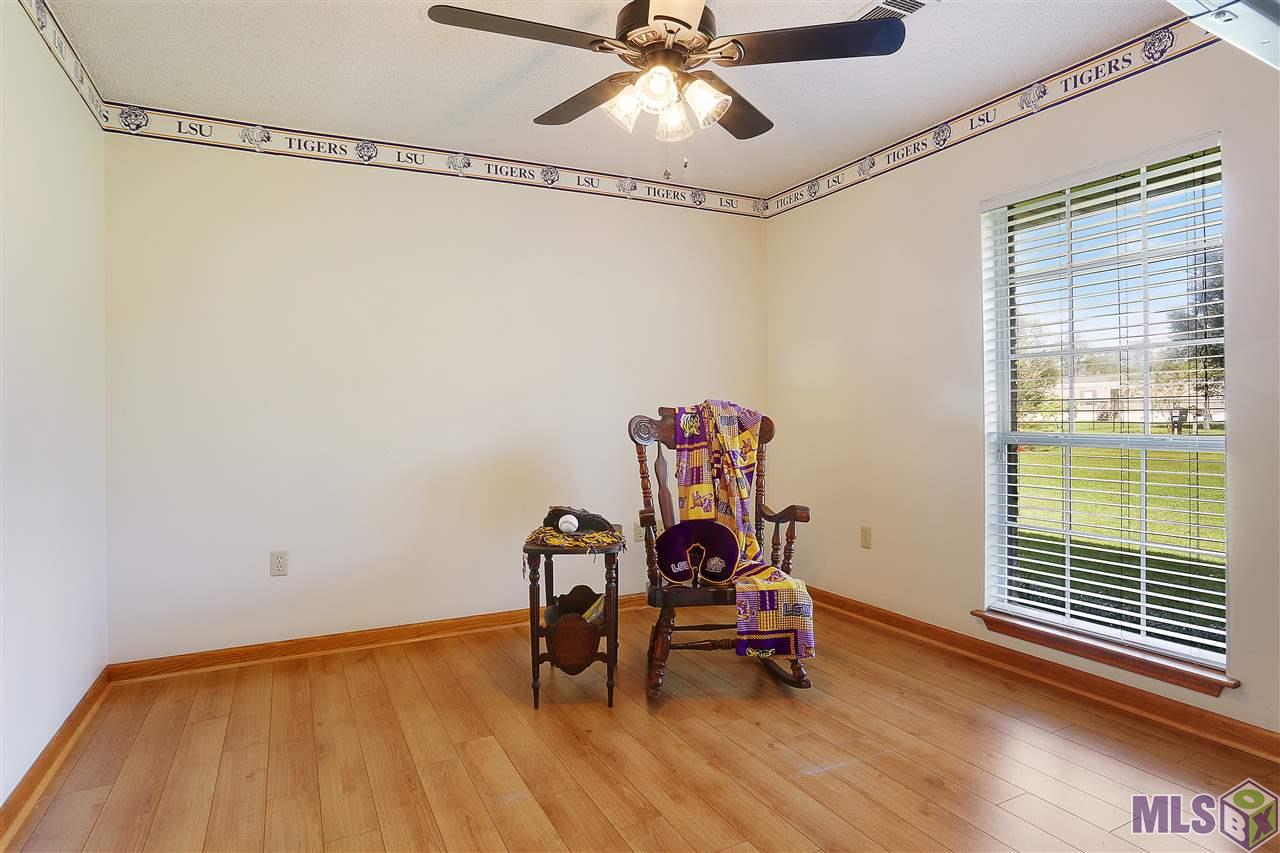 17121 Blue Ridge Road Prairieville, LA 70769 - Photo 14 of 32 Bedroom3