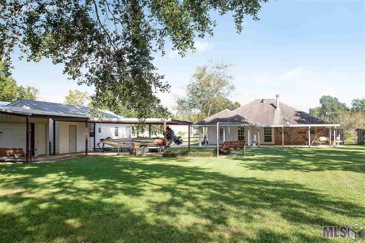 17121 Blue Ridge Road Prairieville, LA 70769 - Photo 2 of 32 Back Yard View
