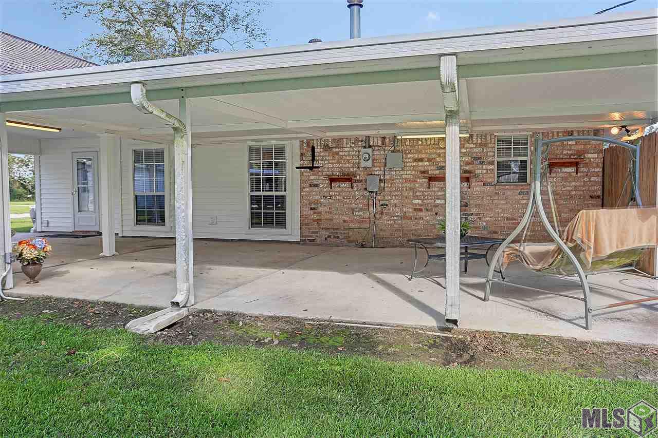 17121 Blue Ridge Road Prairieville, LA 70769 - Photo 3 of 32 Rear Patio/Porch