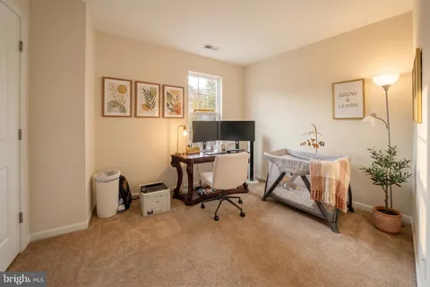 $487,700 | 18721 Falling River Drive, Gaithersburg, MD 20879