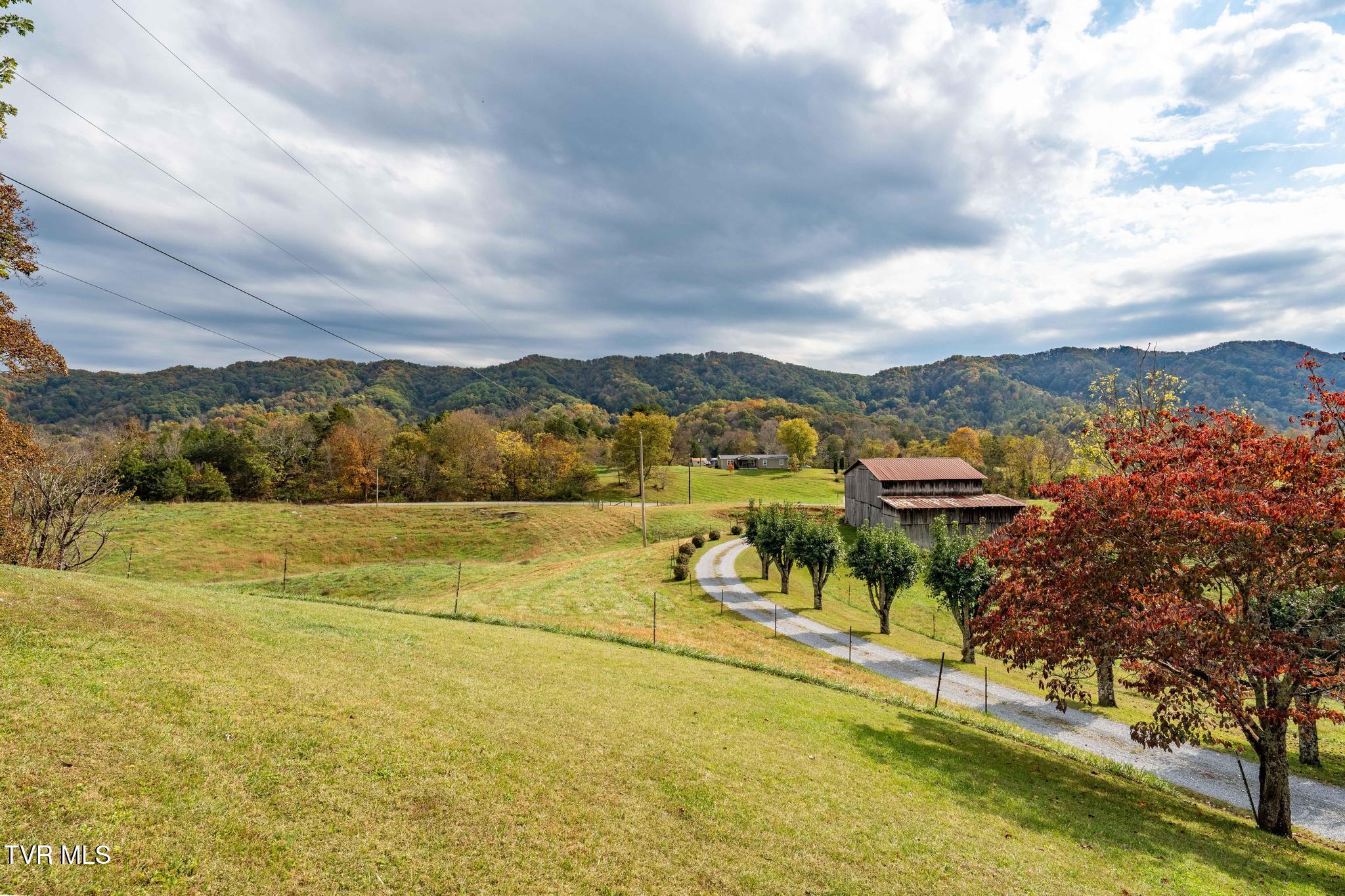 348 Clinch Valley Road Eidson, TN 37731 - Photo 71 of 120 348 Clinch Valley Rd (58 of 116)