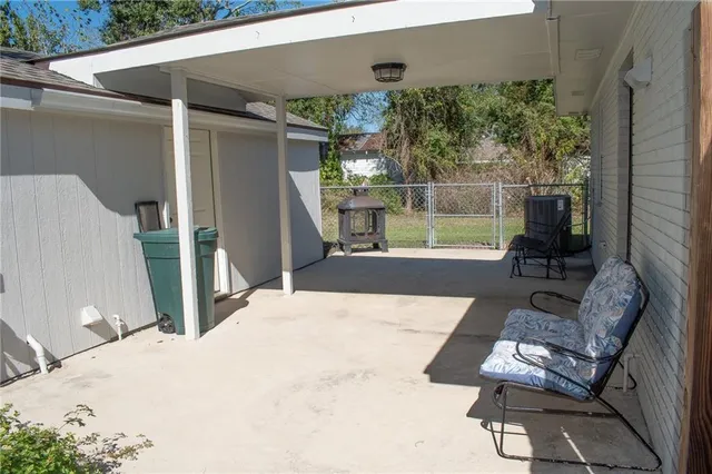 $1,800 | 204 St Ann Street, Madisonville, LA 70447