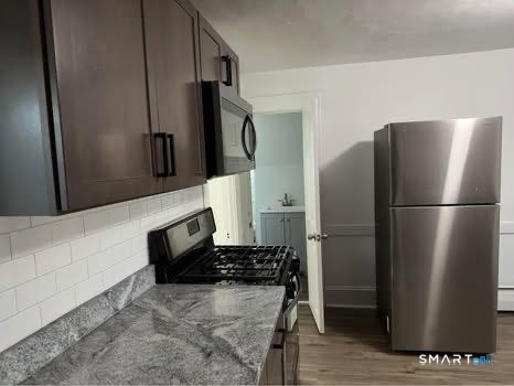 54 Stack Street, Unit 3 Middletown, CT 06457 - Photo 7 of 11 Gallery Image 7