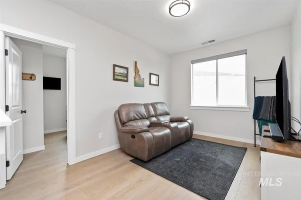 $625,000 | 8056 South Diamond River Avenue, Meridian, ID 83642