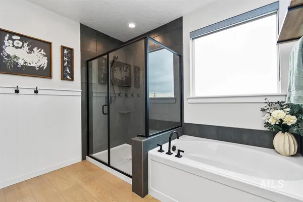 $625,000 | 8056 South Diamond River Avenue, Meridian, ID 83642