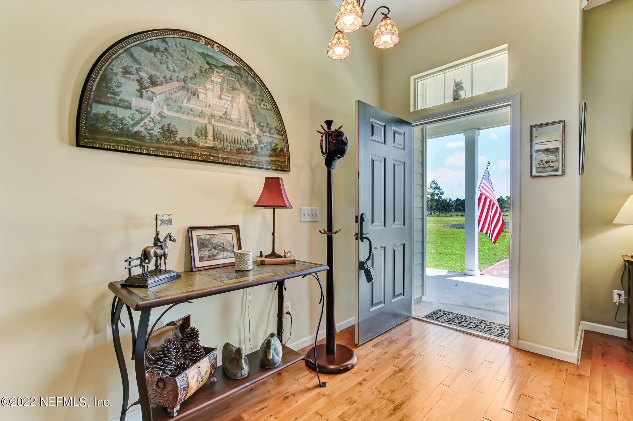12410 County Road 121 Bryceville, FL 32009 - Photo 4 of 34 a view of an entryway with wooden floor