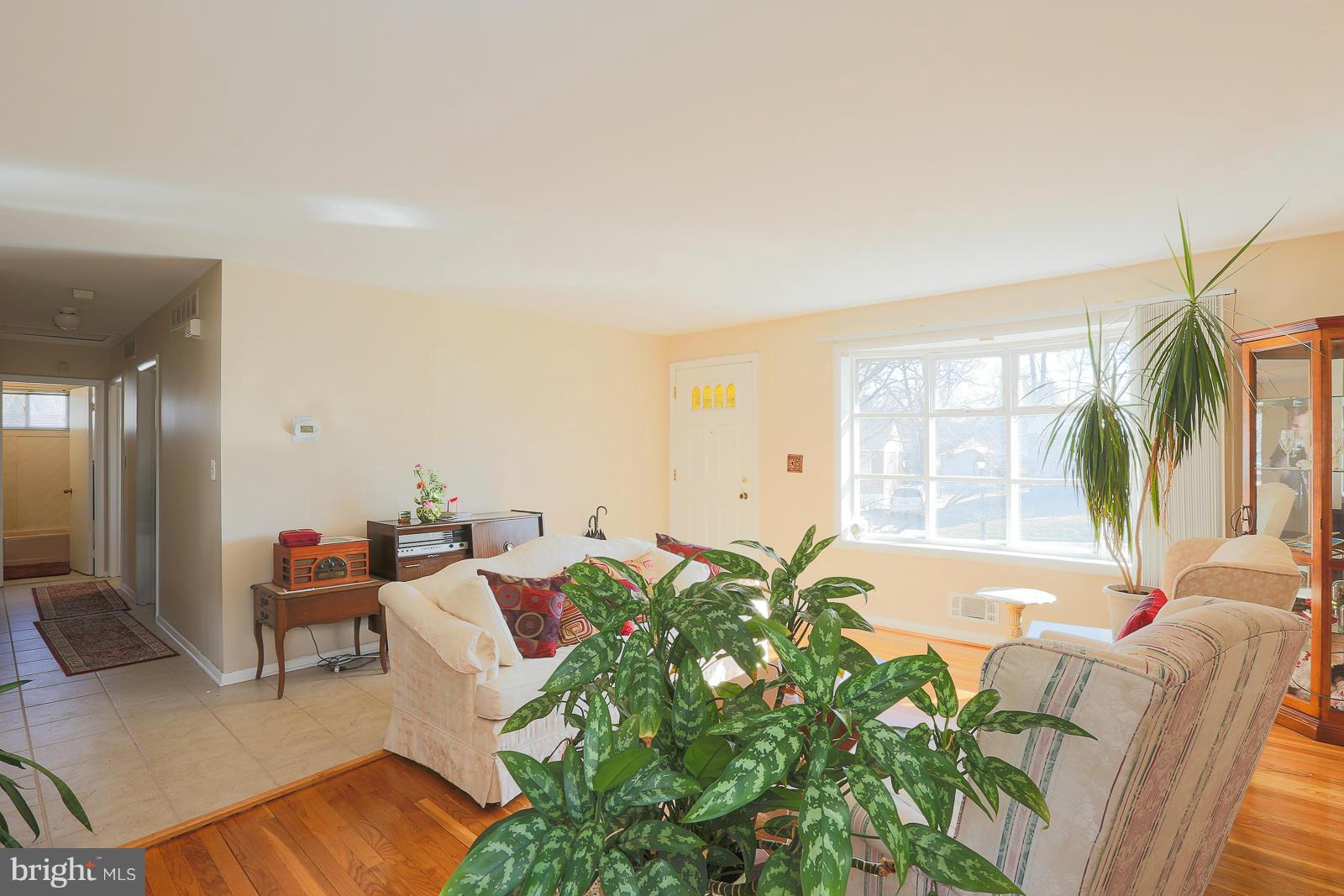 3834 Cherrybrook Road Randallstown, MD 21133 - Photo 4 of 30 a living room with furniture and a large window