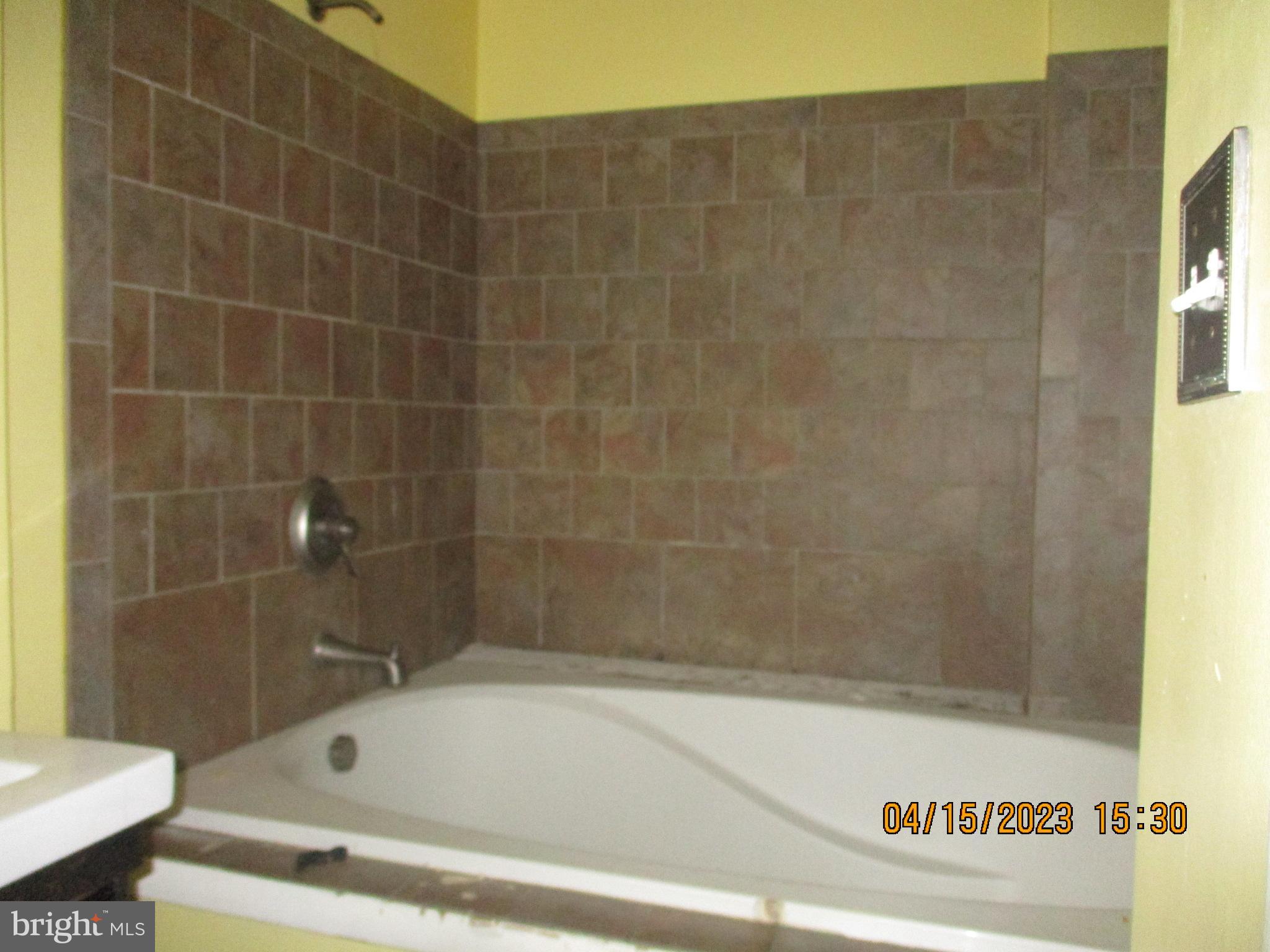 7801 Old Ardwick Ardmore Road Hyattsville, MD 20784 - Photo 5 of 8