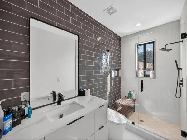 $16,000 | 125 Pembroke Drive, Palm Beach Gardens, FL 33418