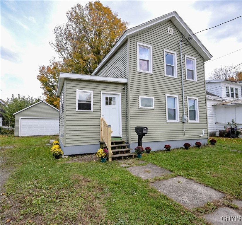 608 Union Street Rome, NY 13440 - Photo 3 of 39