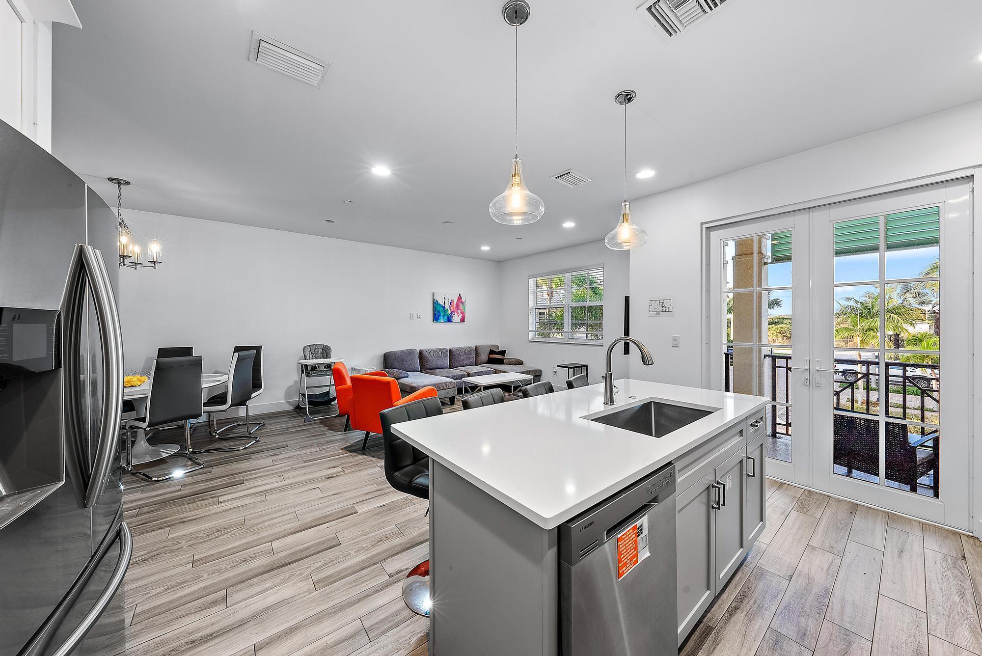 3770 County Line Road, Unit C1 Tequesta, FL 33469 - Photo 10 of 25 20250213030118554939000000-o