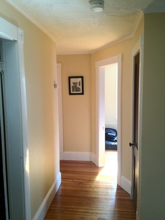 32 Manitoba Street Springfield, MA 01108 - Photo 16 of 17