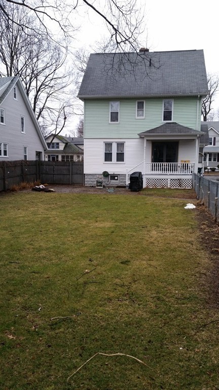32 Manitoba Street Springfield, MA 01108 - Photo 17 of 17