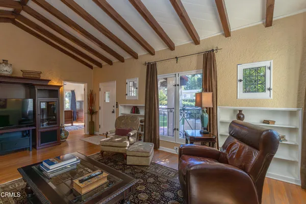 $6,400 | 2069 Mar Vista Avenue, Altadena, CA 91001