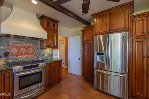 $6,400 | 2069 Mar Vista Avenue, Altadena, CA 91001