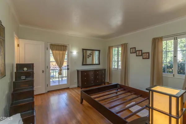 $6,400 | 2069 Mar Vista Avenue, Altadena, CA 91001