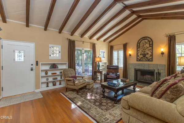 $6,400 | 2069 Mar Vista Avenue, Altadena, CA 91001