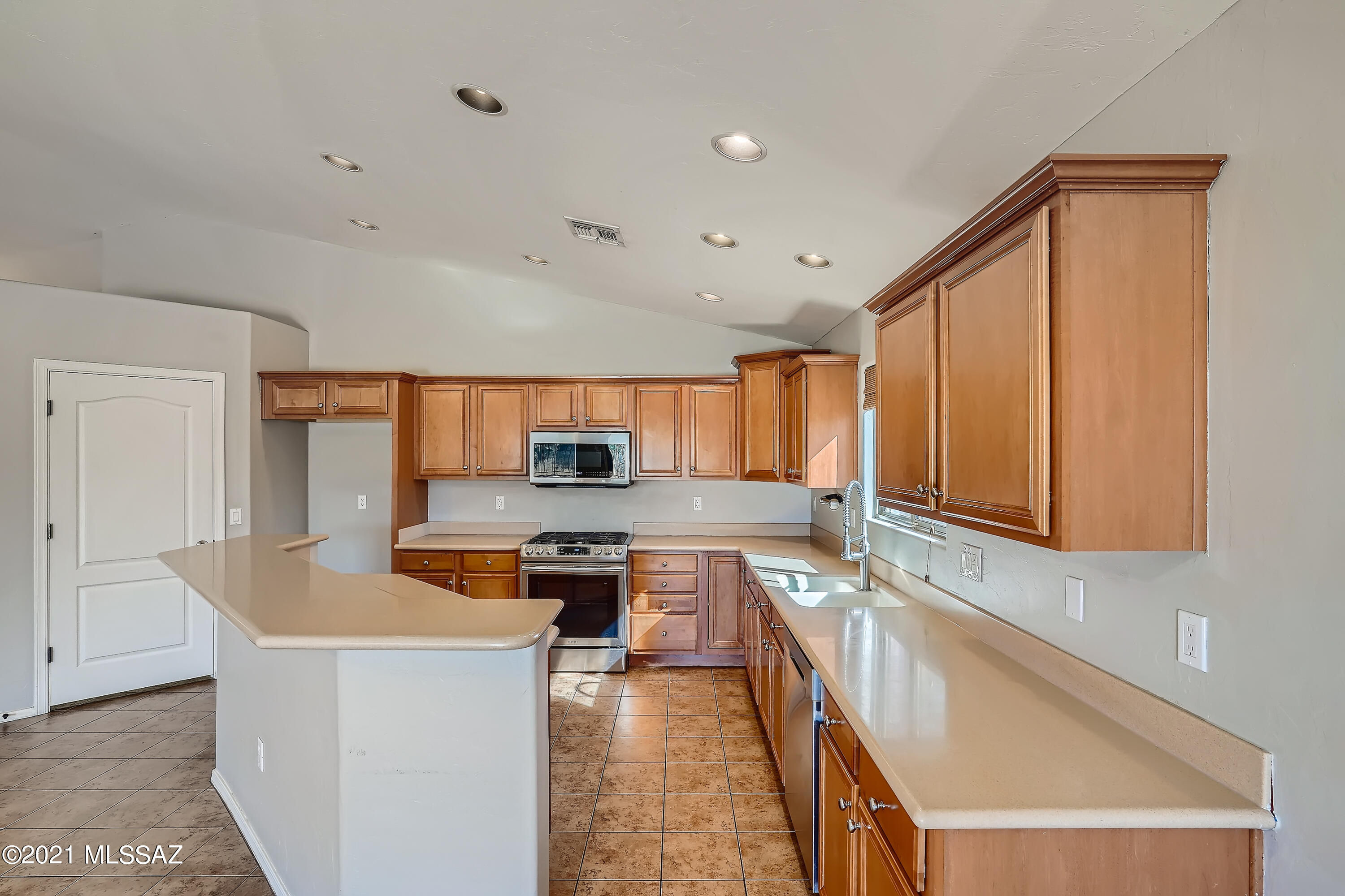 532 South Douglas Wash Road Vail, AZ 85641 - Photo 8 of 32 Gallery Image 8