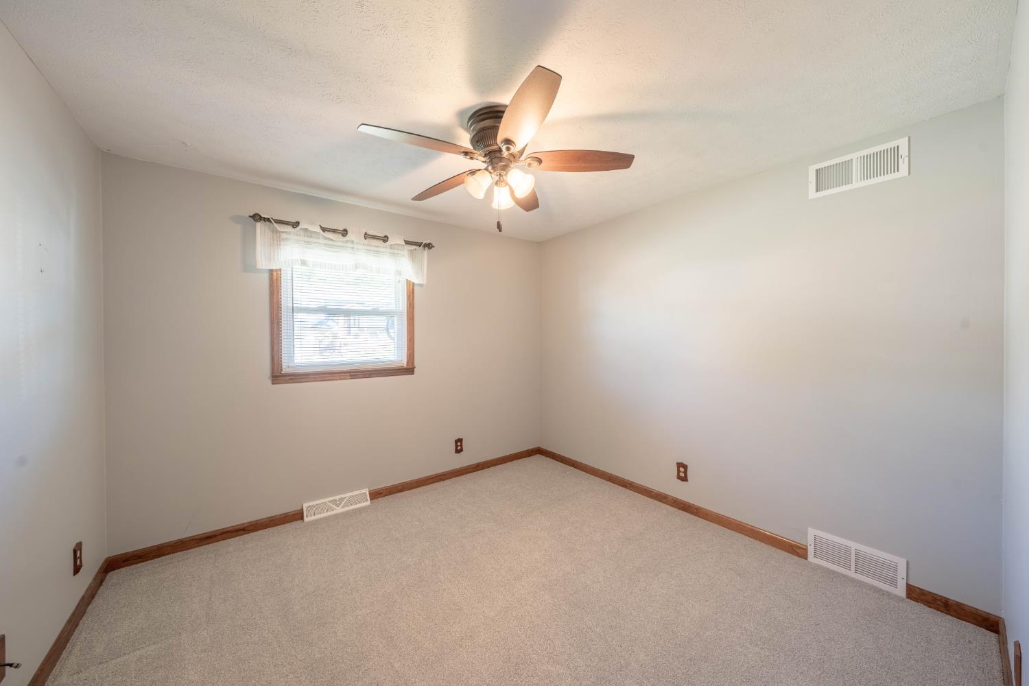 1506 Ritzmann Drive Lawrenceburg, IN 47025 - Photo 26 of 56