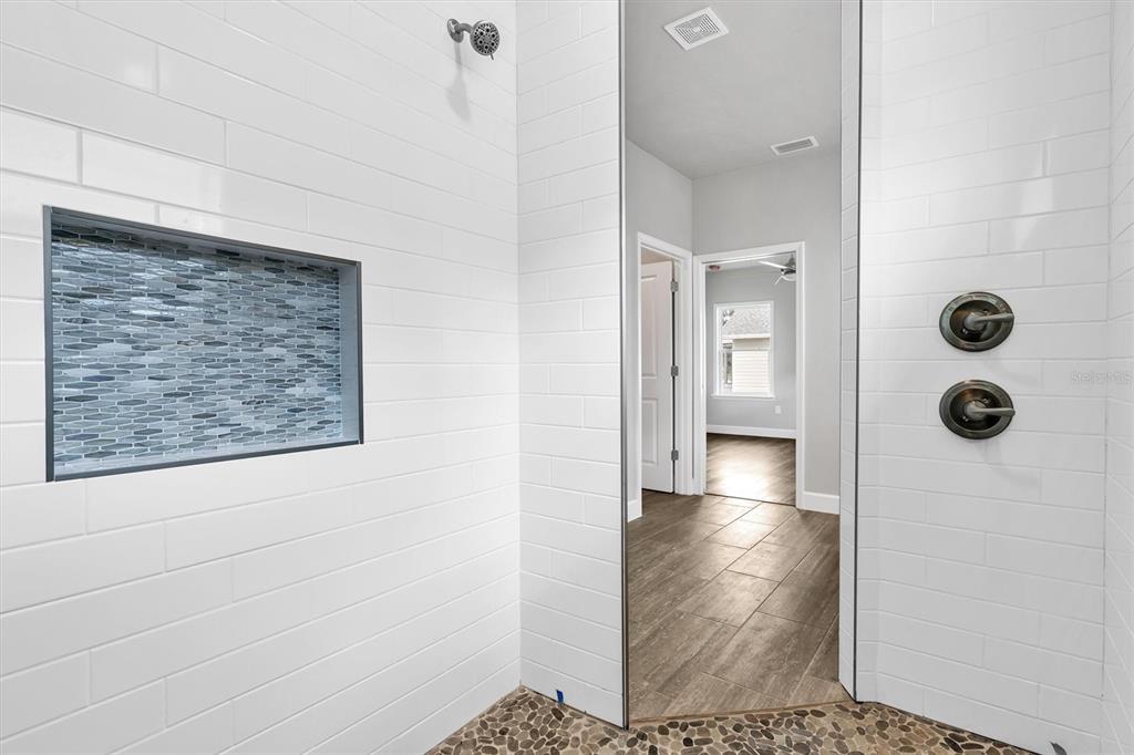 6686 Southwest 12th Lane Gainesville, FL 32607 - Photo 36 of 65 Gallery Image 36