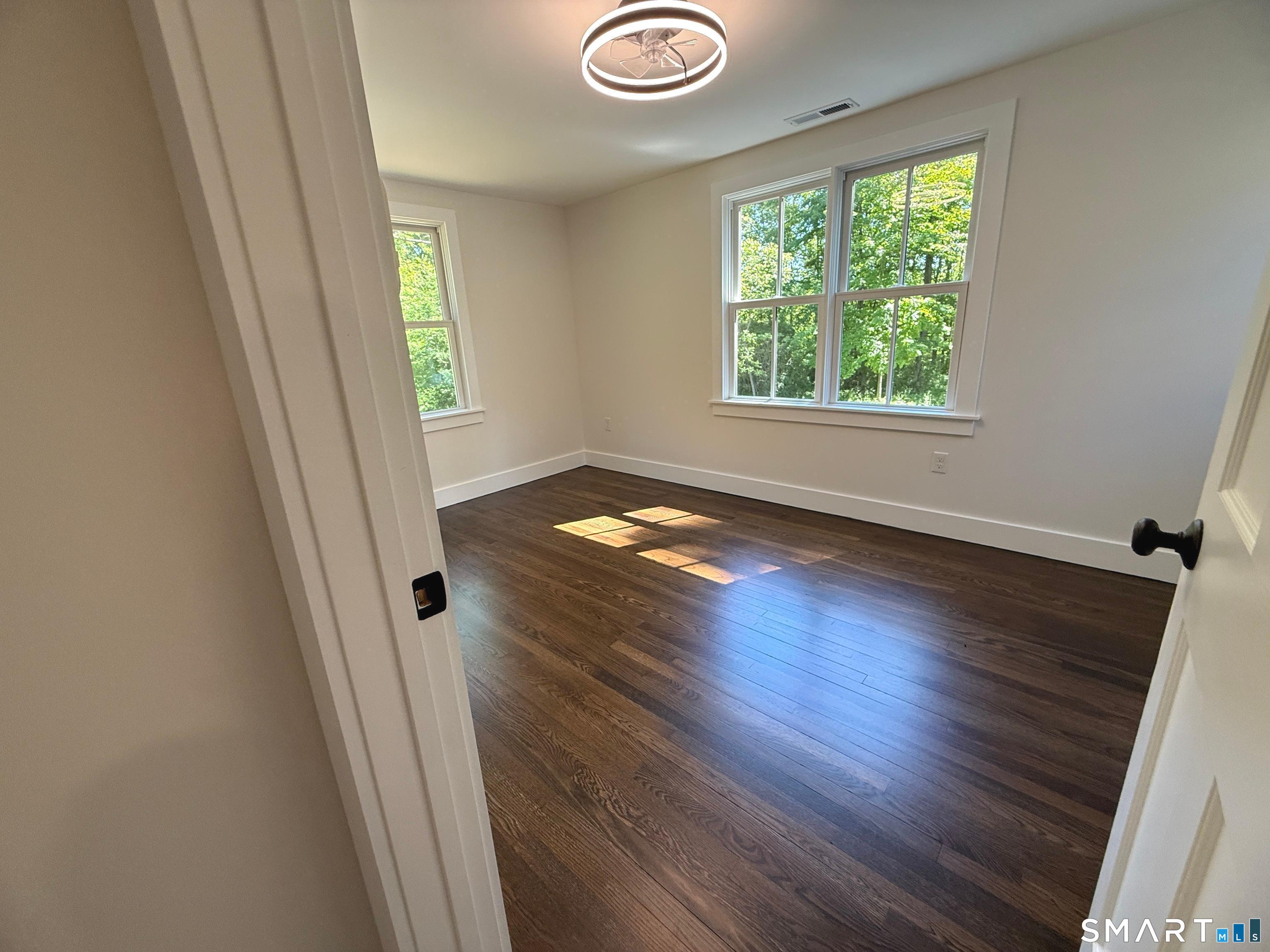 2569 Long Hill Road, Unit 2 Guilford, CT 06437 - Photo 13 of 26