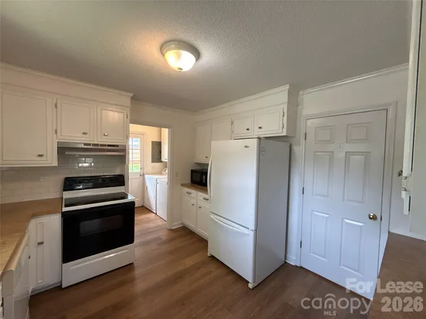 $2,200 | 1150 Cameo Court, Charlotte, NC 28270