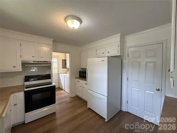 $2,200 | 1150 Cameo Court, Charlotte, NC 28270