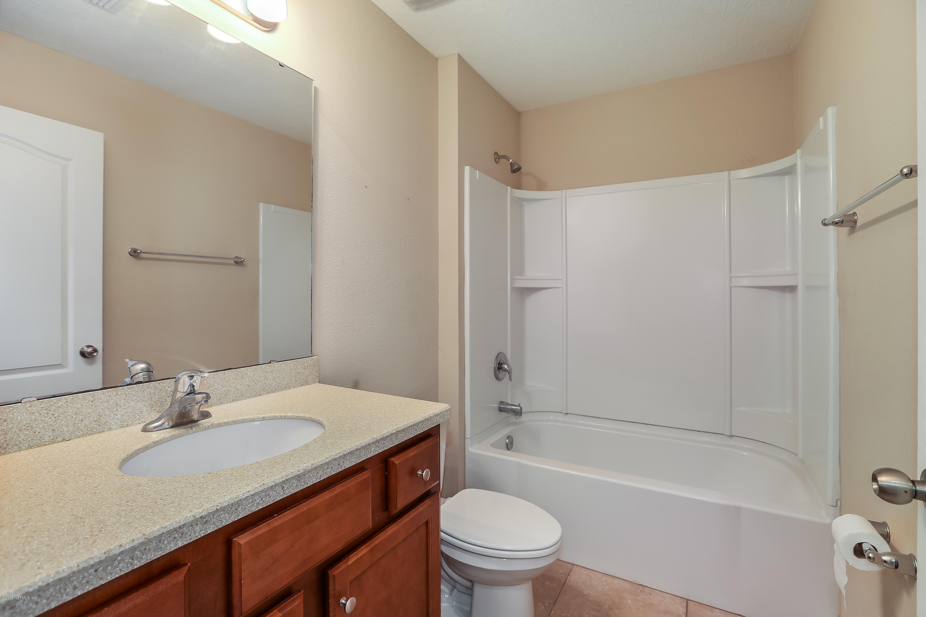 12143 Verde Gardens Road Jacksonville, FL 32218 - Photo 19 of 21 018_Bathroom