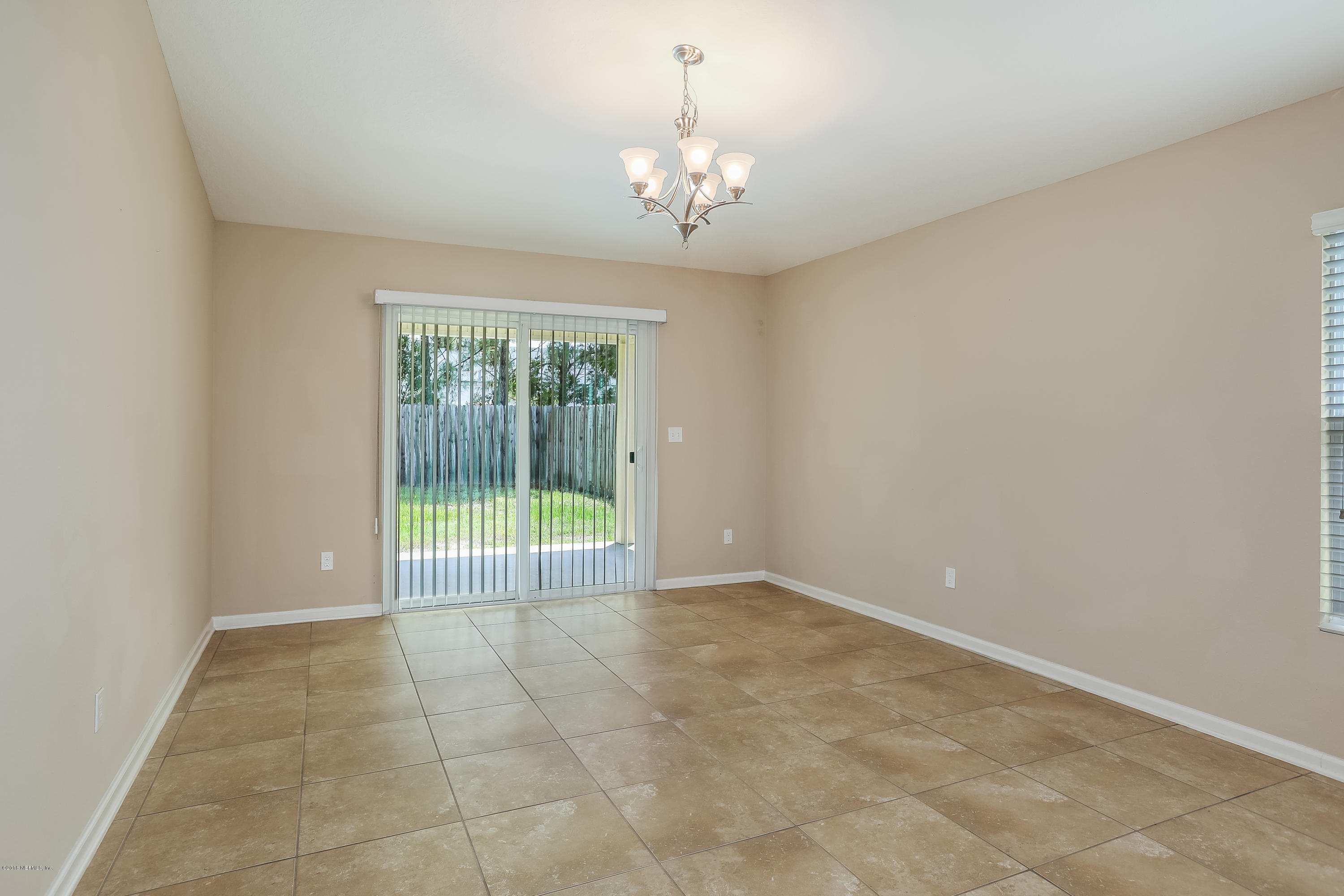 12143 Verde Gardens Road Jacksonville, FL 32218 - Photo 10 of 21 010_Dining Room