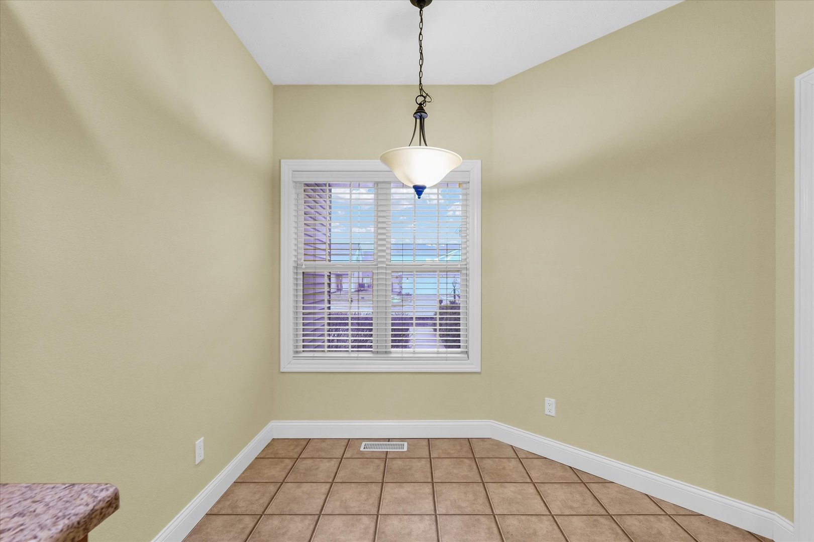 3318 Boulder Ridge Drive Champaign, IL 61822 - Photo 14 of 32 Gallery Image 14