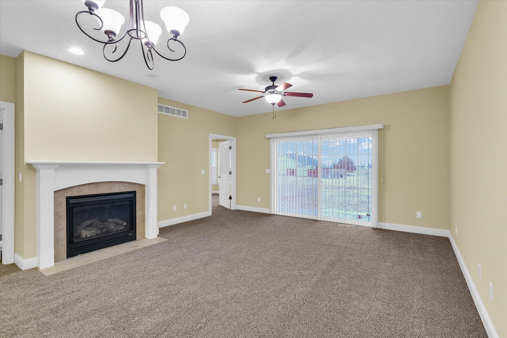 3318 Boulder Ridge Drive Champaign, IL 61822 - Photo 15 of 32 Gallery Image 15