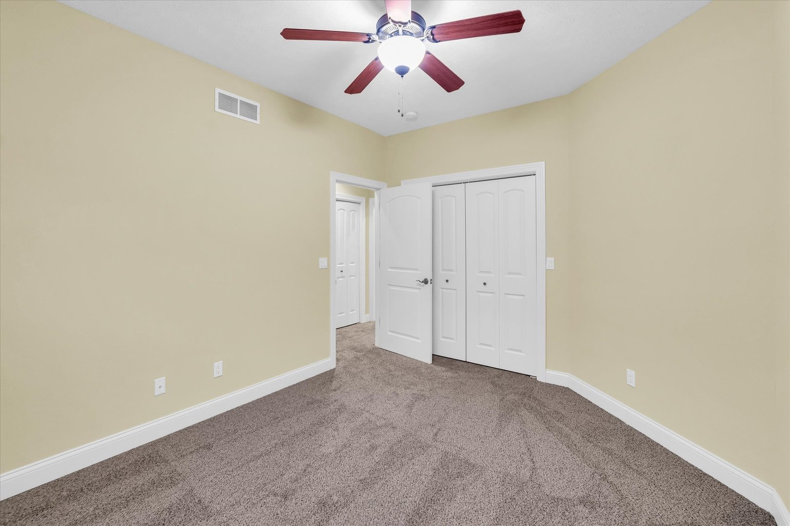 3318 Boulder Ridge Drive Champaign, IL 61822 - Photo 25 of 32 Gallery Image 25
