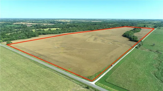 $495,535 | 2 85th Highway, Albany, MO 64402