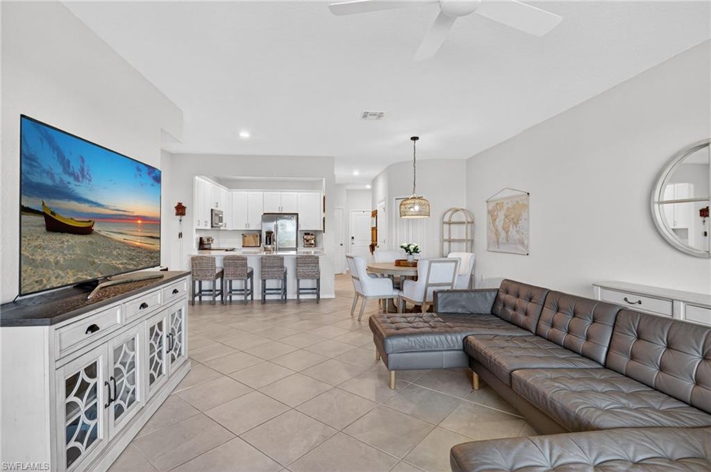 2821 Citrus Street Naples, FL 34120 - Photo 4 of 32