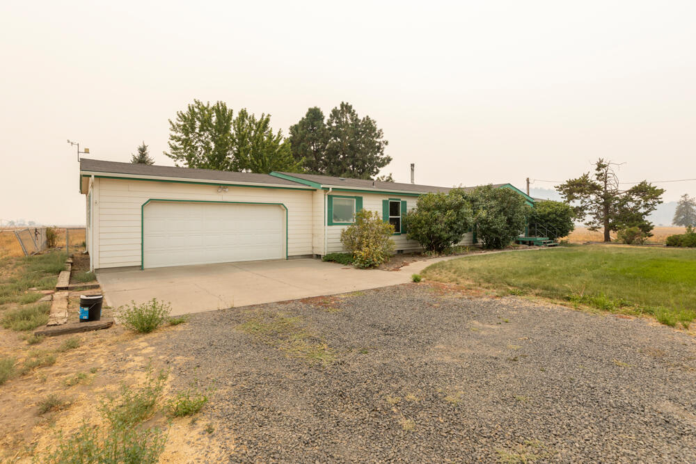 32330 Transformer Road Malin, OR 97632 - Photo 31 of 46 32330TrasformerRd.-30