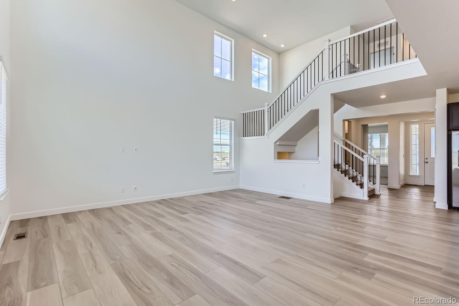 504 Penn Road Elizabeth, CO 80107 - Photo 5 of 19 Gallery Image 5